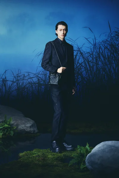 Look 34